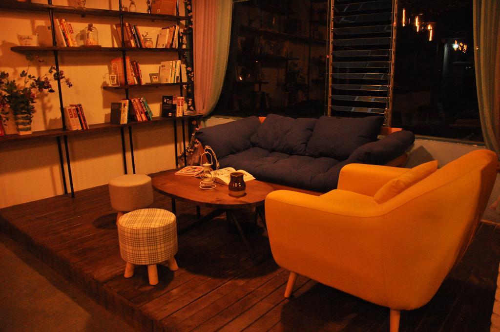 Lijiang Flower Theme Hostel Buitenkant foto